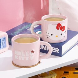 Paladone Šalica s reljefnim uzorkom Hello Kitty Cijene