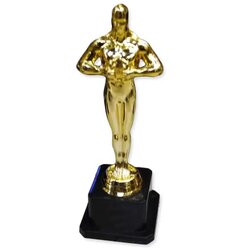 Winner 30, figura, plastična, oscar, 18.5cm Cene
