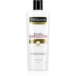 TRESemmé Keratin Smooth regenerator za neposlušnu i anti-frizz kosu 400 ml Cijene