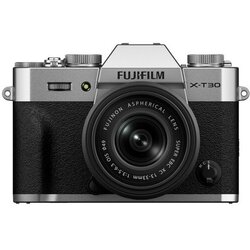 Fujifilm X-T30 III Silber + XC13-33mm f3,5-6,3 OIS —NOVO Cene