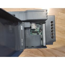 Nietz nz2200-03r7g, 1ph 220v output: 3ph 220v 16a, 3,7kw inverter Cene
