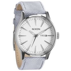 Nixon Analogne ure Sentry pisana Cene
