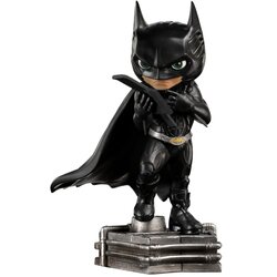 Batman Statue - Batman Forever - Batman Cene