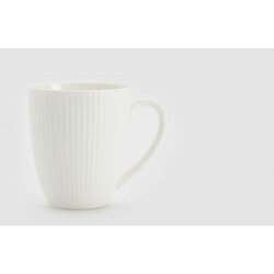 Reserved porcelanasta skodelica - bela Cene