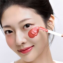 HOUSE OF HUR Moist Ampoule Blusher tekoče rdečilo odtenek 05 Peach Coral 20 ml Cene