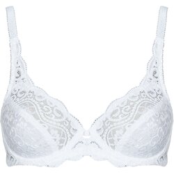 Triumph Z oporo Amourette W Bela Cene