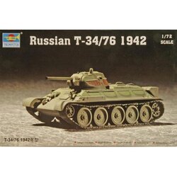 Trumpeter Russian T-34/76 1942, (21313050) Cene