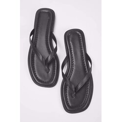 Trendyol Shoes ženske japanke Takss25Te00071, crne Cene