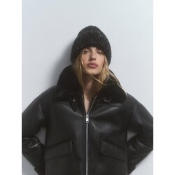 Reserved Ladies` cap - črna Cene