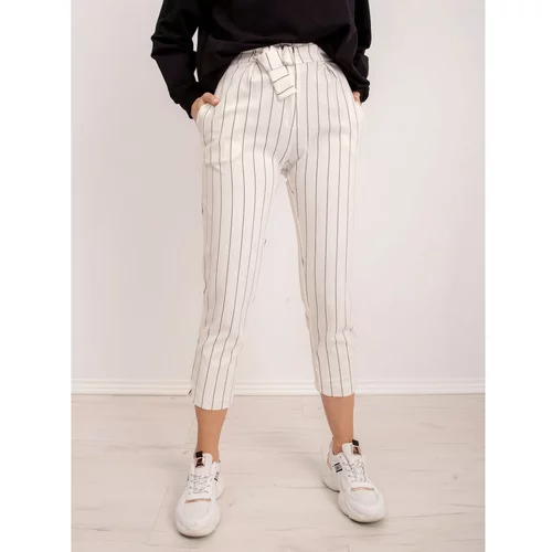 Fashion Hunters BSL White striped trousers
