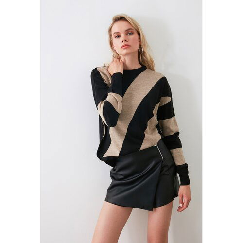 Trendyol Ženski džemper Color Block black krema Cene