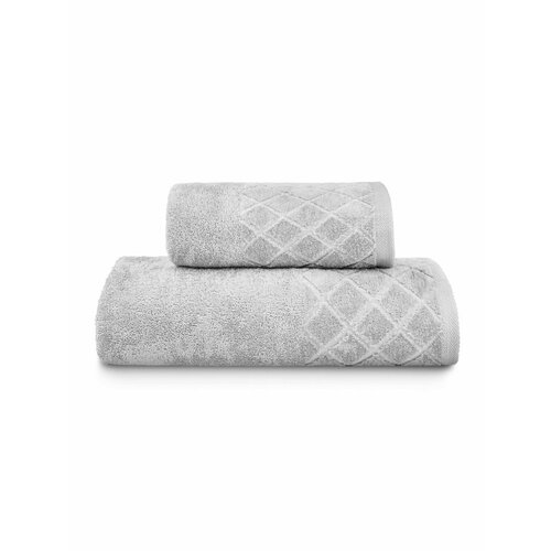 Edoti Towel A331 70x140 Cene