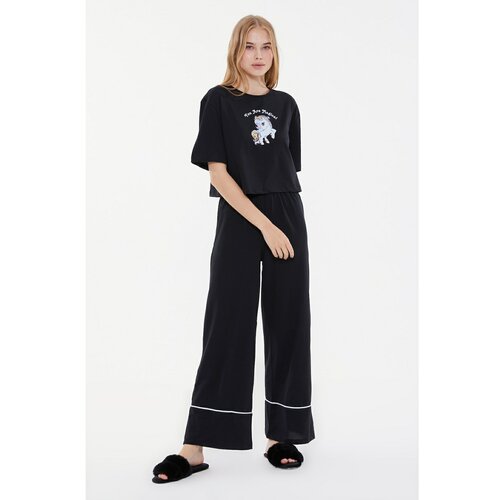 Trendyol Pleteni kompleti pletene pidžame crne boje Cene