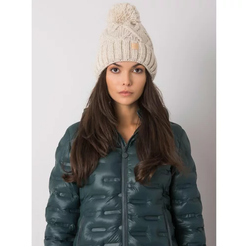Fashion Hunters Beige insulated winter hat