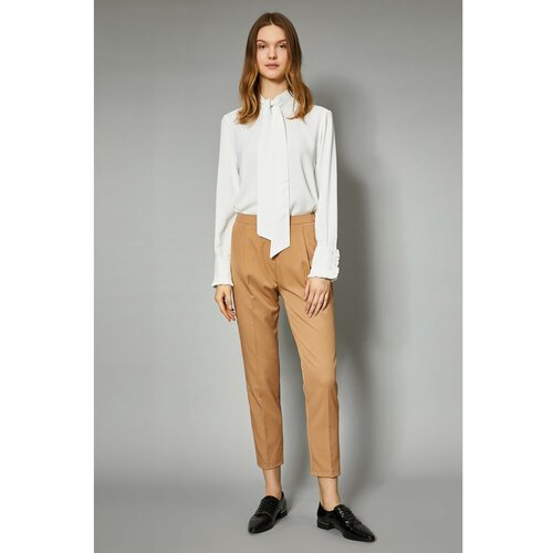 Koton Women&amp;#039;s Pleated Normal Waist Trousers Slike