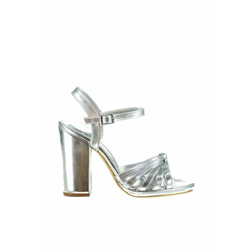 Trendyol Ženski sandali Metallic