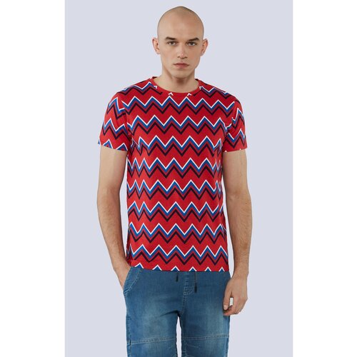 Vistula Red Man&amp;#039;s Vistula T-Shirt VRZYGZAG0S0000XA0200 Slike