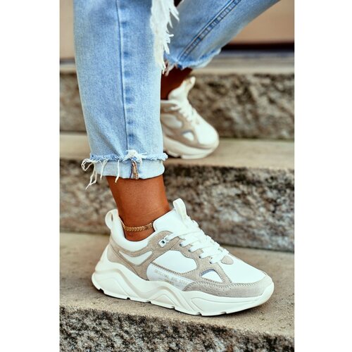 Kesi Ženske sportske cipele Tenisice Big Star White GG274657 Slike