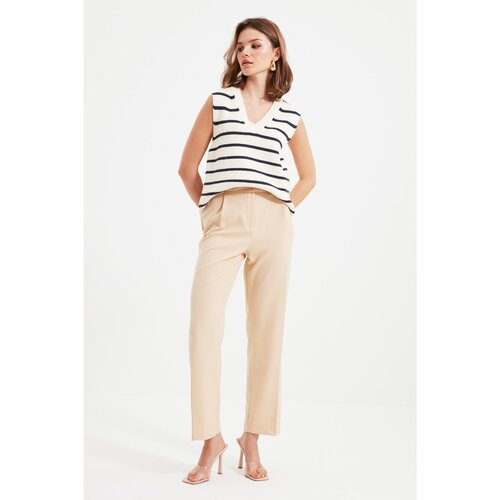 Trendyol Beige Petite Straight Cut Trousers Slike