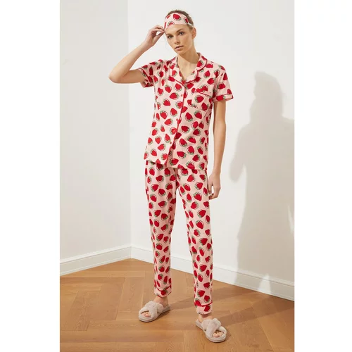 Trendyol Pink Strawberry Pattern Knitted Pajamas Set