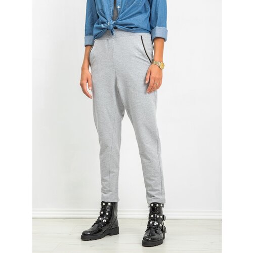Fashion Hunters Gray pants with zippers Slike
