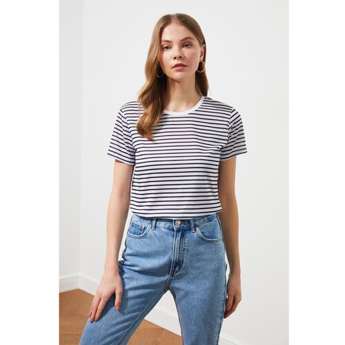 Trendyol Black Striped Basic Knitted T-Shirt Slike
