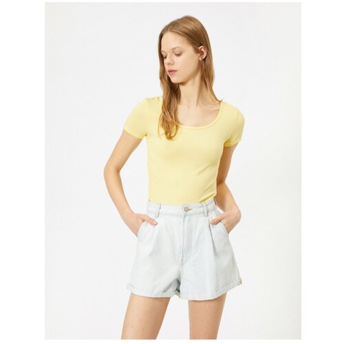 Koton Women&amp;#039;s Yellow Hollow Neck T-Shirt Slike