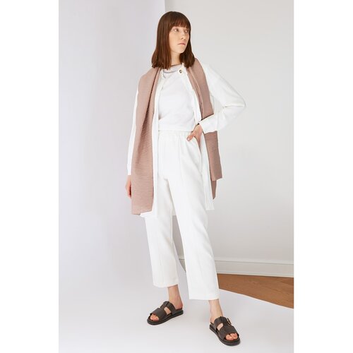 Trendyol White Elastic Waist Straight Cut Woven Trousers Slike