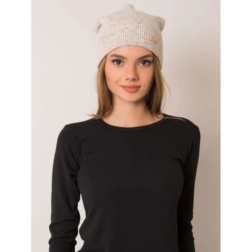 Fashionhunters RUE PARIS Beige women's hat with a pompom