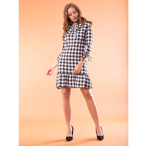 Fashion Hunters Black check dress with a tie