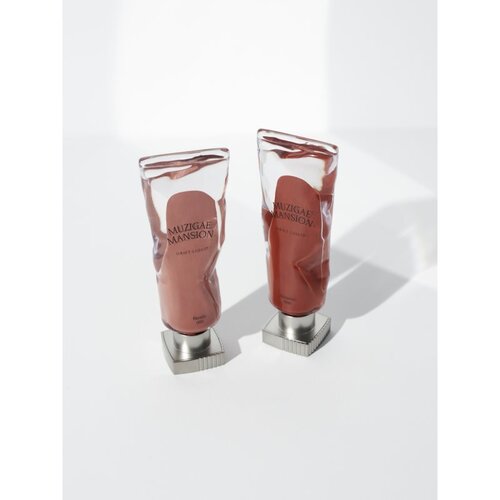 MUZIGAE MANSION Objet Liquid dolgoobstojna tekoča &amp;scaron;minka z mat učinkom odtenek 001 Barely 6 ml Slike