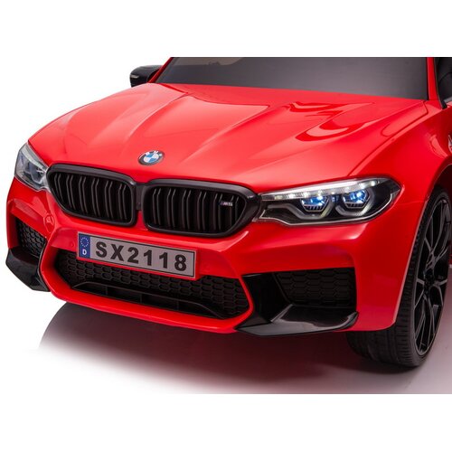  Licenciran avto na akumulator BMW M5 + platforma za star&amp;scaron;e - rdeč/lakiran Slike