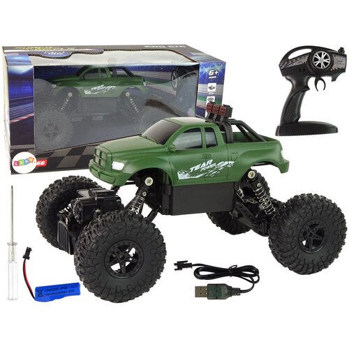  Avto na daljinsko upravljanje PLASTIC 1:18 - zeleno Cene