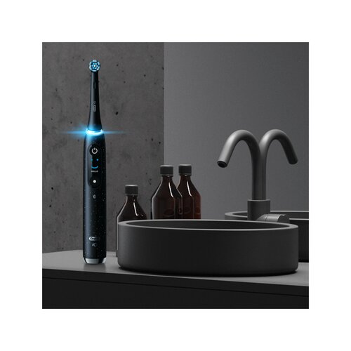 Oral-b električna četkica iO10 COSMIC BLACK Slike