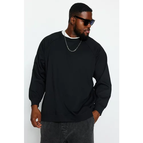 Trendyol Black Men's Plus Size Oversize Comfortable Basic Sweatshirt with a Soft Pile inside.