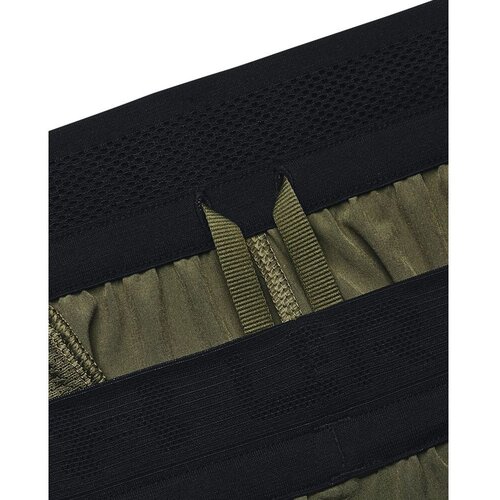 Under Armour Men's shorts Peak Woven Short Cene
