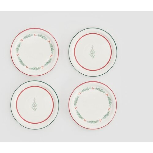 Reserved komplet 4 porcelanastih krožnikov - večbarvno Cene