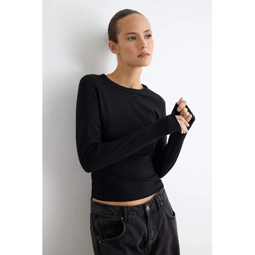 TRENDYOLMILLA Trendyol ženska majica Twoaw27Ts00039, crna Cene