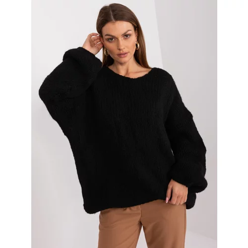 Fashion Hunters Black knitted sweater with a neckline from RUE PARIS