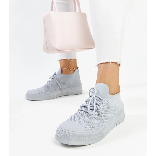 D/CEO White trainers Justar Cene
