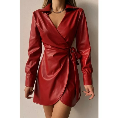 Fenzy elegatna mini obleka iz umetnega usnja na preklop pellita, rdeča