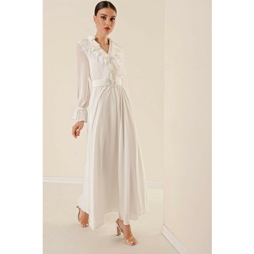 By Saygı Polo Neck, Half-Buttons in the Front, Flutter and Feather Detail, Belted, Lined Long Chiffon Dress in Ecru. Slike