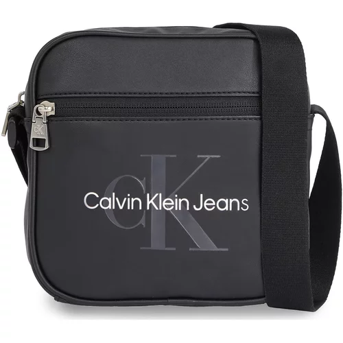 Calvin Klein Jeans Torbe MONOGRAM SOFT SQ CAMERA18 K50K511826 Črna