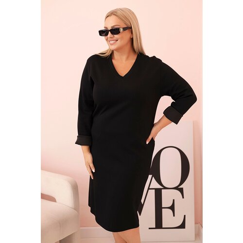 Kesi Włoski Plus Size women&amp;#039;s dress in butter color with a V-neck and sleeves black Slike