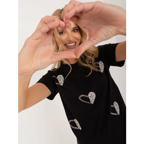 Fashion Hunters Black T-shirt with heart-shaped appliqués