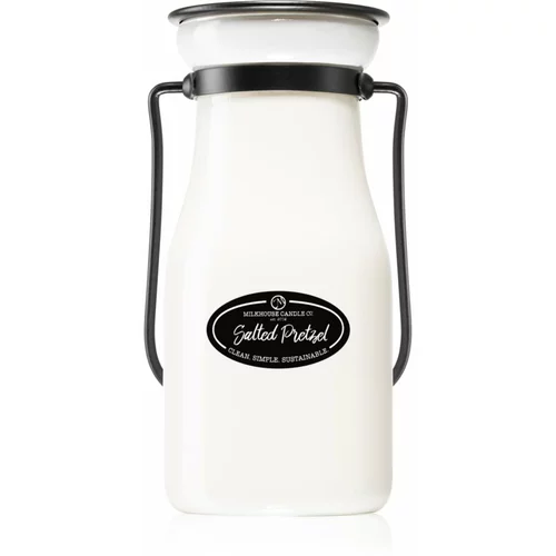 Milkhouse Candle Co. Creamery Salted Pretzel dišeča sveča Milkbottle 227 g