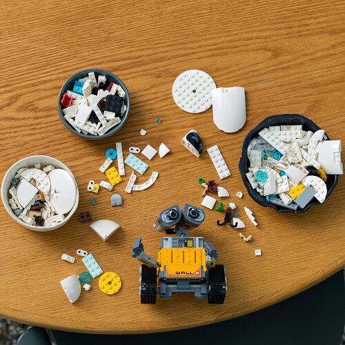 Lego Igračka WALL-E i EVE Slike