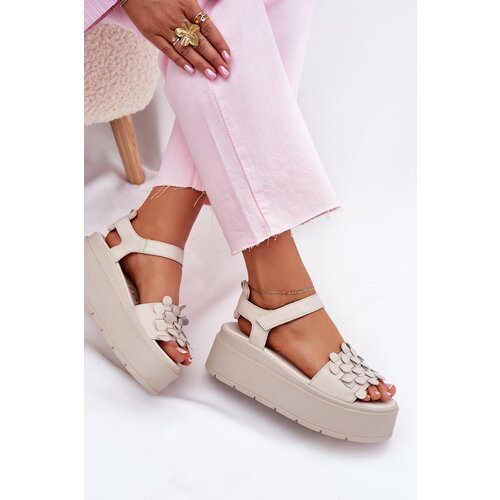 CheBello Ladies Leather Sandals On Platform Beige 4701 Cene