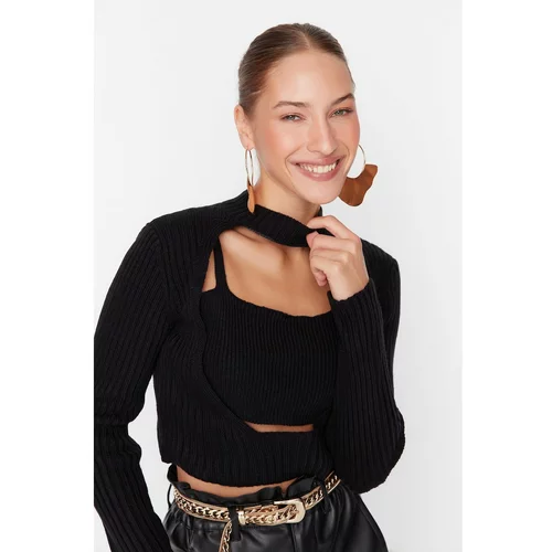 Trendyol Black Cut Out Detailed Blouse
