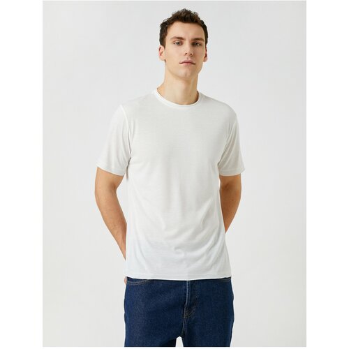 Koton T-Shirt - White - Basics Slike